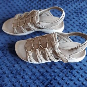 Easy Spirit 12M Torye 2 Fisherman Sandals New